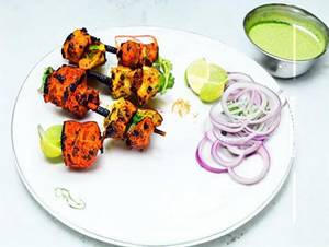 Haryali Tikka               