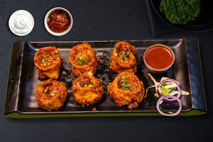 Paneer Chilly Garlic Momos