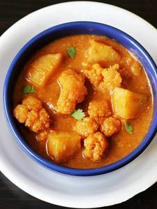 Aloo Gobi Masala Curry