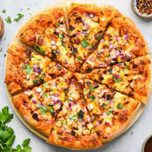 Chicken gold corn pizza