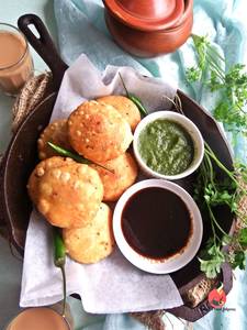 Aalo kachori (2 peice)