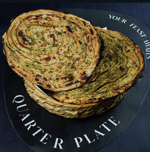 Hari Mirch Laccha Paratha