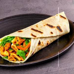 Chicken crunchy paneer wrap