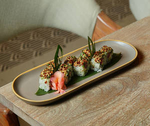 Karal Maguro And Dill Uramaki