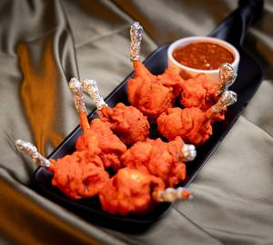 Chicken Lollipop (8 Pcs)