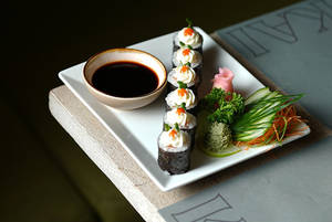 Salmon Cream Cheese Hosomaki