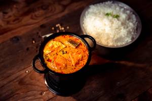 Meen Poondu Kolambu