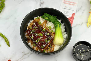 Grilled Salmon Rice Bowl