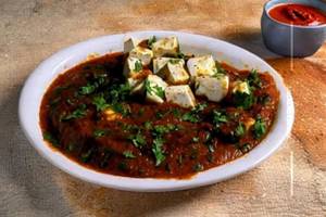 Paneer In Garlic Pepper Sauce  Dry