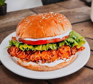 2pes zinger burger Pista milk shake