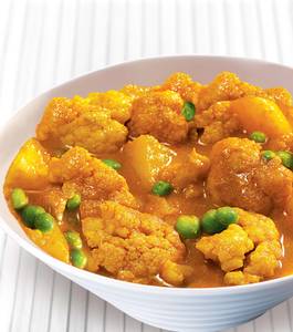 Aloo Phoolkopir Dalna