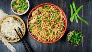 Chicken Hot Garlic Noodles