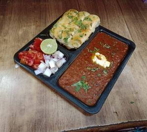 Butter pavbhaji (3 pav)