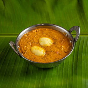 Egg Curry (serves 1)