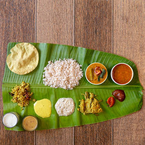 Traditional Kerala Meals[1 Pax]