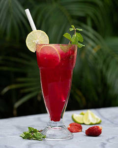 Straberry Mojito