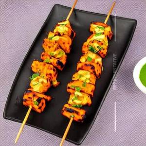 Cheese Stuffed Makai Ki Tikka