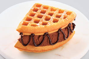 Ice Cream & Fudge Choco Waffle