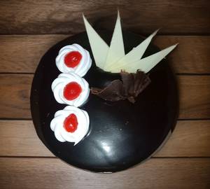 Chocolate truffles cake