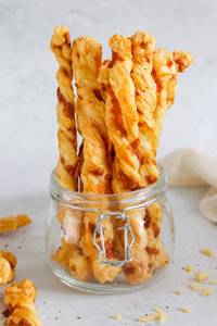 Cheese Khari (100Gms)