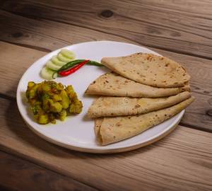 5 Phulka Roti With Sabzi