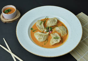 Non-veg Jhol Momo