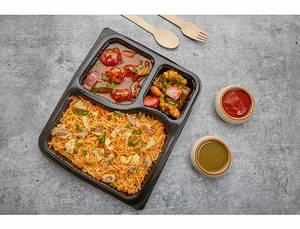 Garlic Chicken Noodles+kung Pao Chicken Gravy+chilli Chicken (ec)