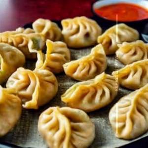 Fried Chicken cheesy momos