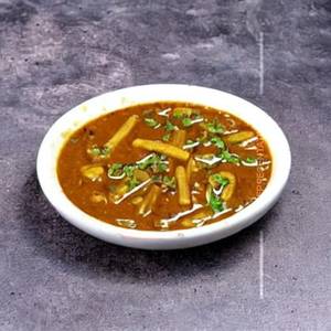 Baby Corn Schezwan  Gravy