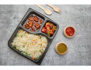 Classic Egg Rice+chilli Chicken Gravy+chicken Lolli Pop(2pcs) (ec)