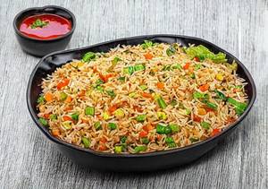Veg Burnt Chilly & Garlic Fried Rice
