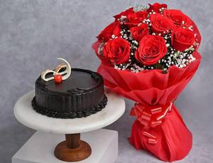 Choco Truffle Cake With Red Rose Bouquet