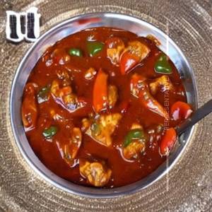 Diced Chicken Chilly Capsicum  Gravy