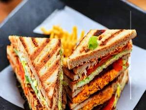 Tandoori paneer sandwich