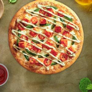 Indian Tandoori Paneer Pizza