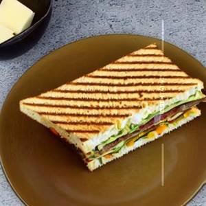 Cheese vegetable sandwich