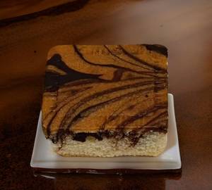 Marble Cake (2 Pieces)