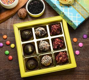 Gift Box With Truffle Balls