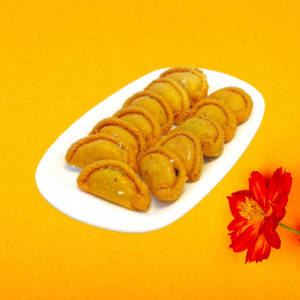 Plain Gujiya