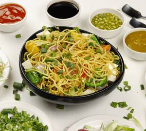 Veg Hakka Noodles