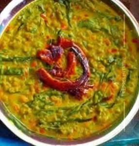 Lahsooni Dal Palak