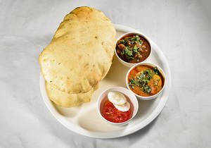 Chole Bhatura 2 Pc