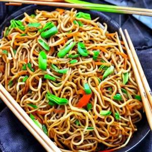 Non-Veg American Hakka Noodles