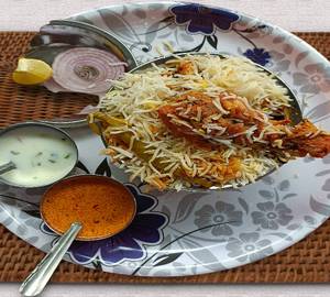 Boneless chicken biryani