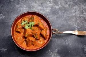 Soya Reshmi Butter Masala