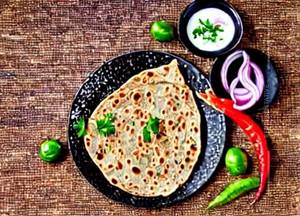 Hari Mirch Paratha