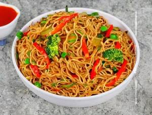 Veg  Schezwan Noodles 