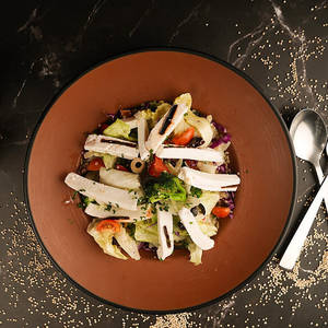 Quinoa Grilled Paneer Salad