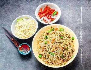 Pork Hakka Noodles