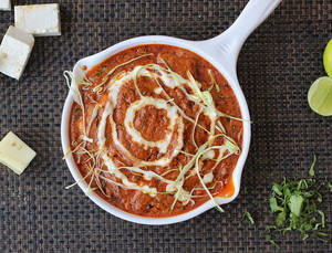 Paneer Butter Masala [Serves 2]